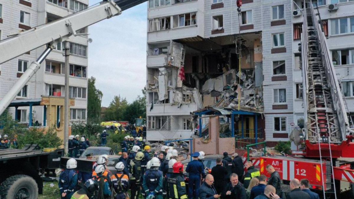 Взрыв газа в российском Ногинске - под завалами могут находиться еще 4  человек и ребенок | РБК-Україна