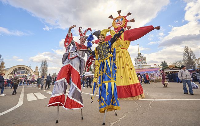 Масляна на ВДНГ: коли і як кияни зможуть розважитися