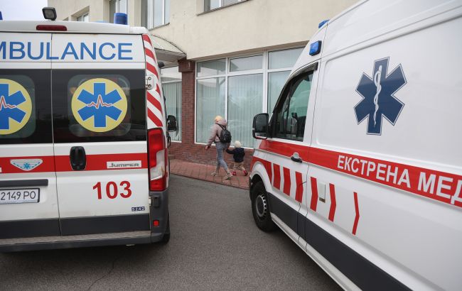 В Одессе под военкоматом произошел конфликт из-за задержания медиков. В ТЦК отреагировали