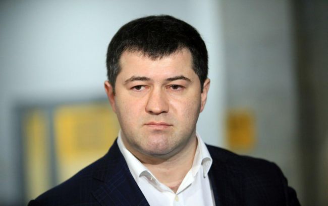 Родственник и советник Насирова помогали ему легализовать взятку: в НАБУ раскрыли схему