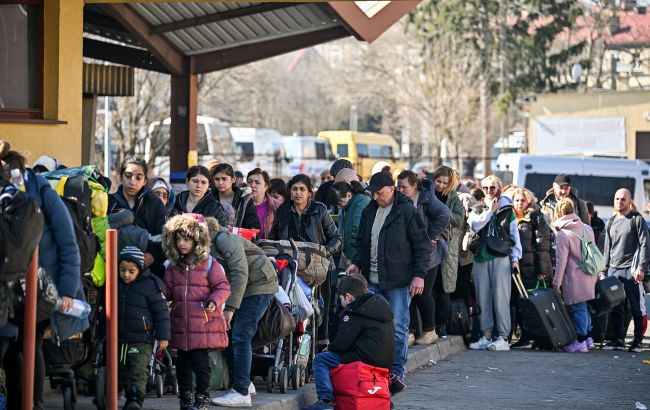 Україна відкрила у Польщі ще три консульські пункти