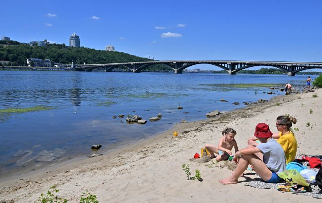 Чи відкриють пляжі у Києві: відповідь КМДА