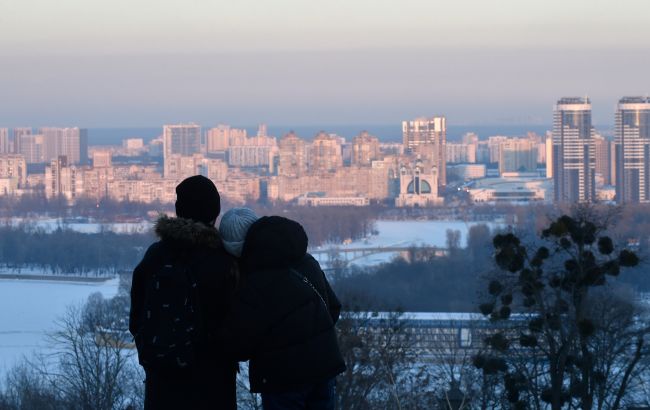 Погода буде з "родзинками". Синоптик дала прогноз на вихідні в Україні