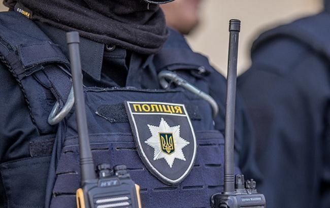 Житель Вінниці погрожував підірвати гранати у квартирі з сім'єю