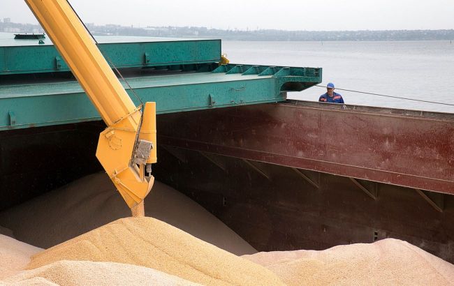 Єврокомісія не отримувала заявку на продовження заборони експорту зерна з України