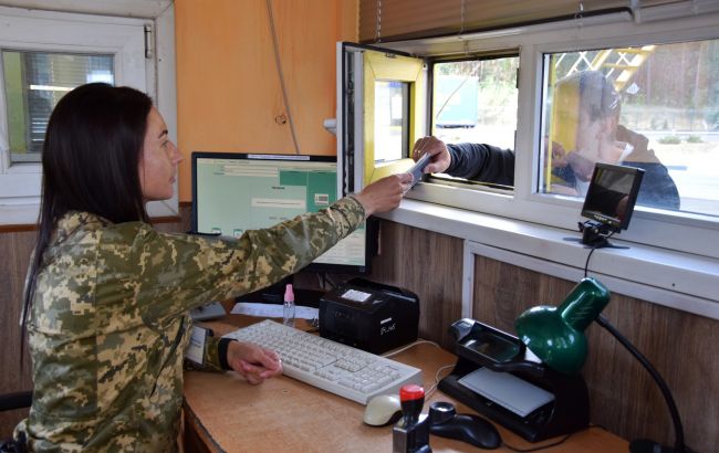 В Украине готовят решение об электронных сообщениях для въезда иностранцев