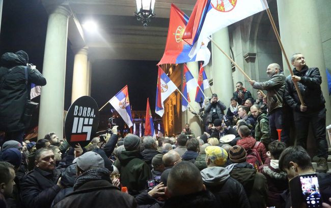 В Сербии протестовали против власти: в чем причина