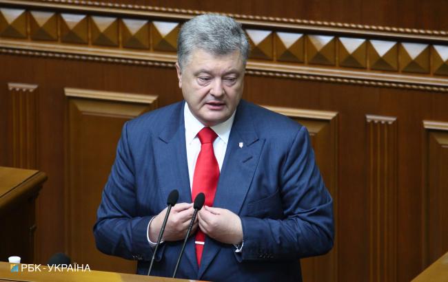 Порошенко призвал представителей США и Европарламента усилить санкции против России