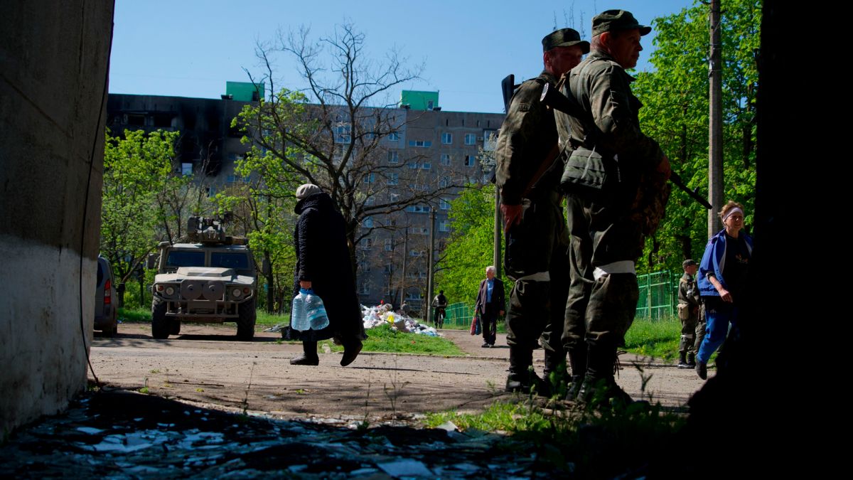 Война в Украине 12 мая - оккупанты предлагают деньги в обмен на показания  против наших защитников | РБК-Україна