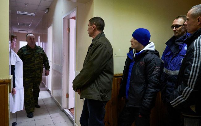 Окупанти в Луганській області готуються до нової хвилі мобілізації, - ЦНС