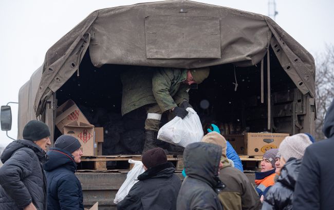 Крадуть вночі. Росіяни продовжують мародерити в Херсонській області