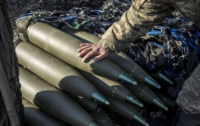 Україна через треті країни отримує боєприпаси з Сербії, - FT