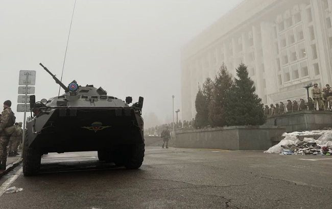 Жителі Алмати заявляють, що на поразку стріляють російські "миротворці" ОДКБ