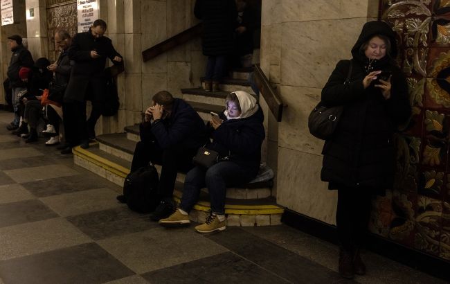 В Киеве раздаются взрывы, работает ПВО