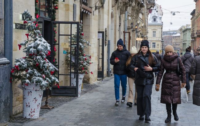 Свята під час війни. Чому в Україні не буде вихідних на Різдво та Новий рік