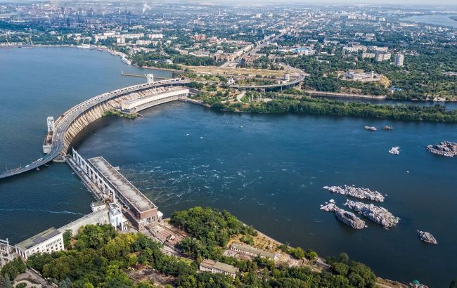 В "Укрэнерго" заявили о серьезных препятствиях для нормальной работы ДнепроГЭС