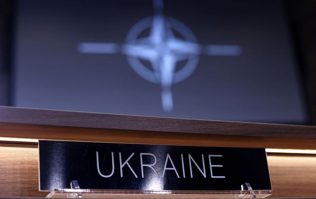 Не тільки через війну. Чому Україну не беруть в НАТО