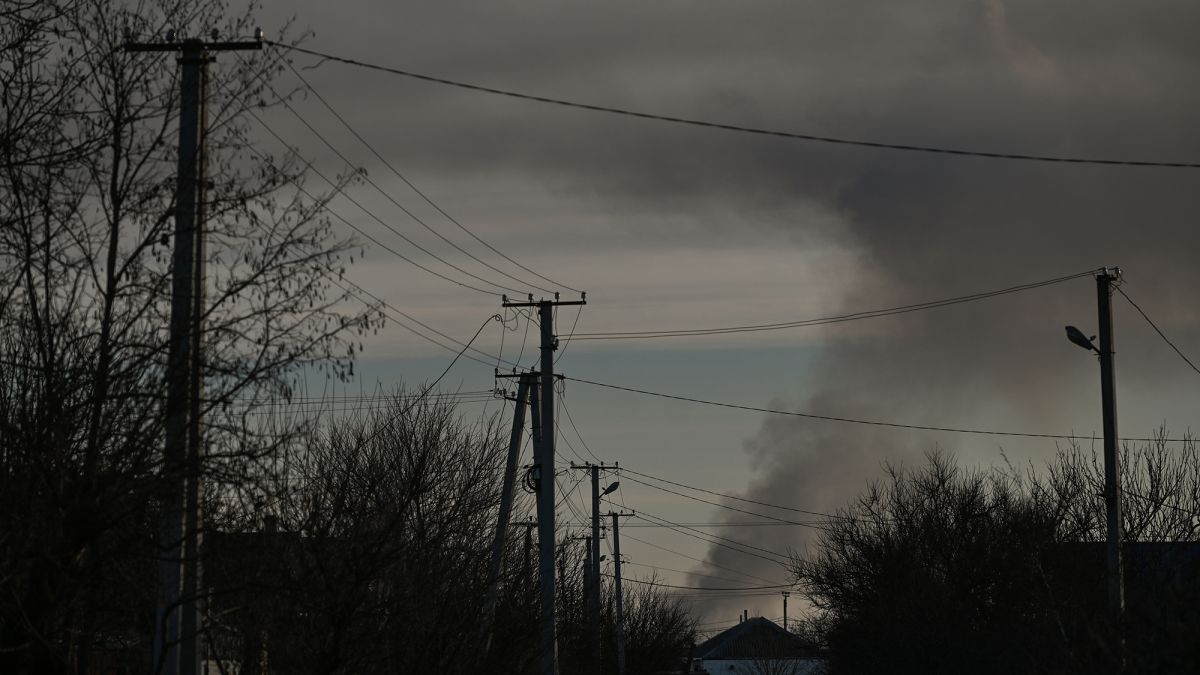 Обстрел Херсона 11 января - в сети пишут о попадании в роддом | РБК Украина