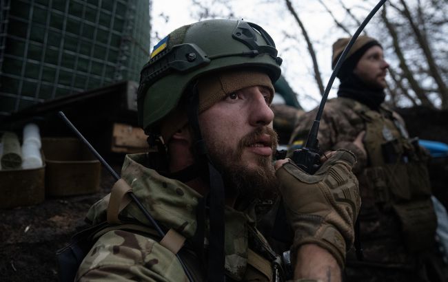 Десантники на Донбассе сбили российский беспилотник "Орлан-10" (фото, видео)