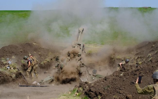 Біля Чорнобаївки ЗСУ знищили російський склад боєприпасів