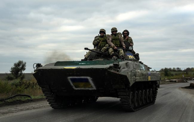 Зупинили жорсткі штурми. Зеленський розповів про досягнення ЗСУ на фронті