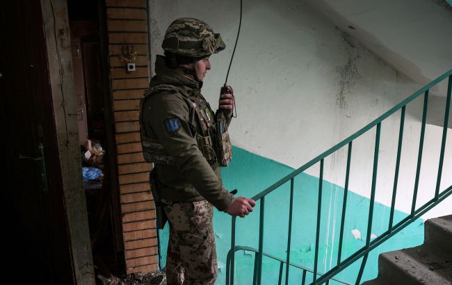 Украинские воины уничтожали россиян в Волчанске: ГУР показало видео уличных боев