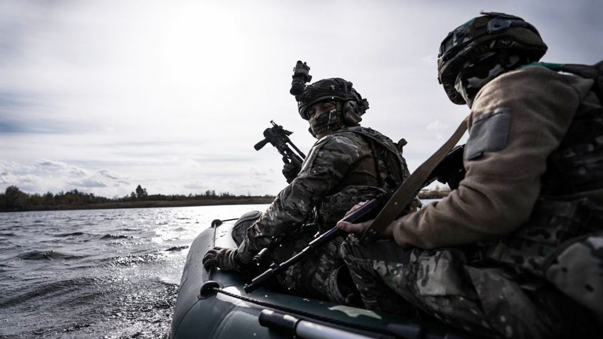 Потери России в Черном море - ВСУ показали, где тонули корабли | РБК Украина