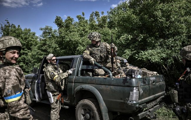 ЗСУ відкинули ворога під Сєвєродонецьком і припинили розвідку боєм під Лиманом: зведення Генштабу