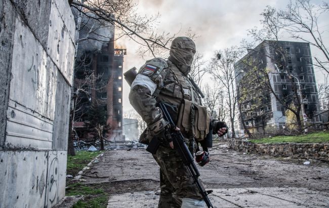 У Маріуполі виявили ще одне стихійне поховання мирних жителів