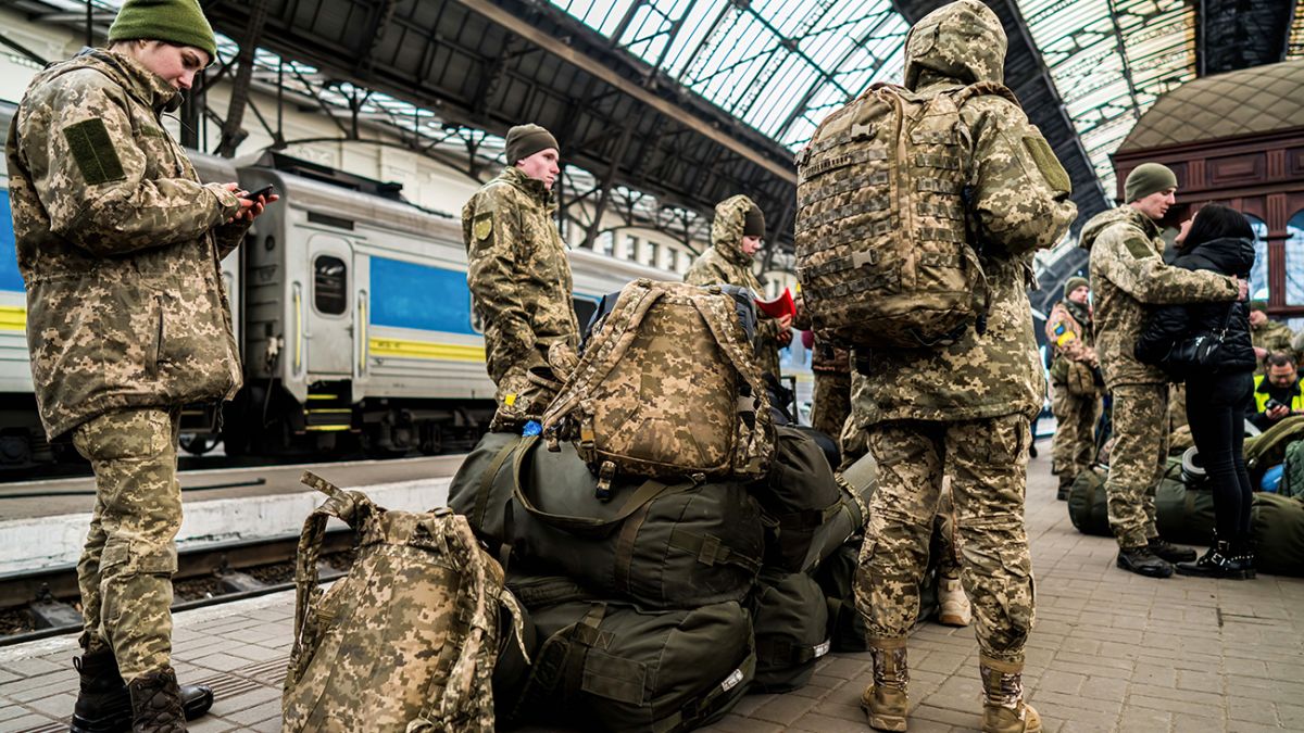 Демобилизация и увольнение с военной службы, Закон 10449