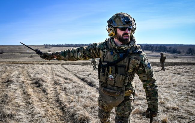 В очікуванні контрнаступу ЗСУ росіяни будують рубежі оборони: карти боїв ISW