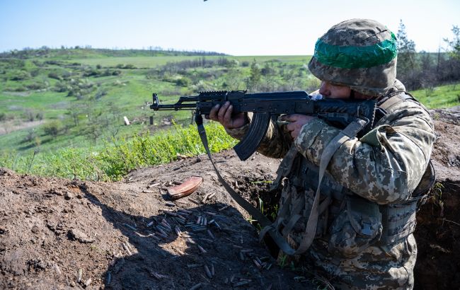 Українські військові в районі Бахмута просунулися ще на 450 метрів, - Череватий