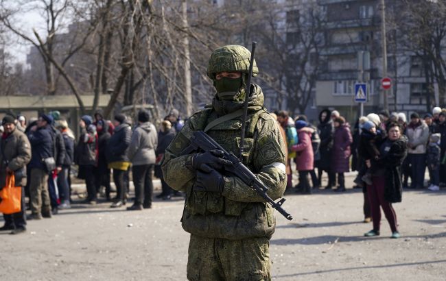 У Маріуполі зник мобільний зв’язок: телефони бюджетників ставлять на прослушку