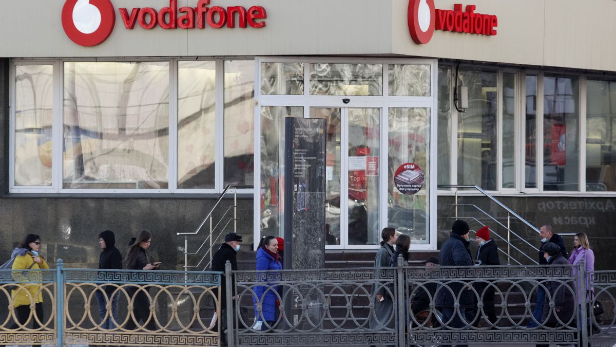 Vodafone получил новый код для мобильных номеров абонентов | РБК Украина