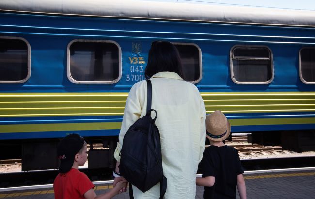 УЗ запускает дополнительные поезда в Одессу