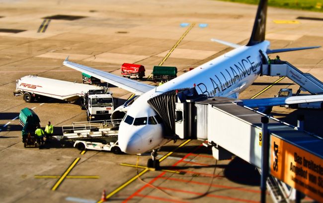 "Старі поради вже не працюють": як варто шукати дешеві квитки на літаки