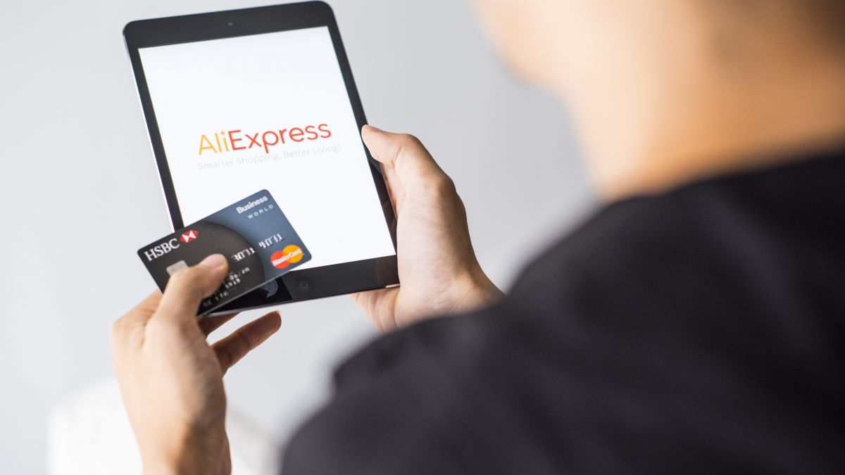 AliExpress вводит оплату после доставки для европейских покупателей | РБК  Украина