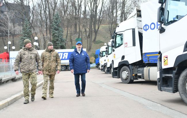 "Динамо" передало семь фур гуманитарного груза военным