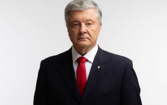 Порошенко: защитники морских рубежей готовы ежеминутно защищать Украину