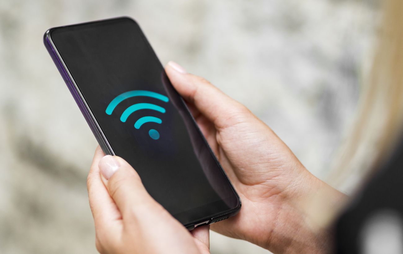 Free Wi-Fi in the hotel – why not connect to it