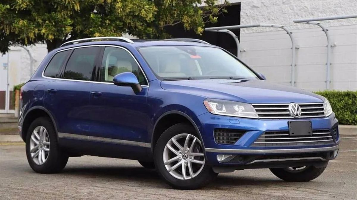 Дилеры Volkswagen в США продают дизельные Touareg прошлого поколения дороже  новых машин | РБК-Україна