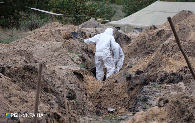 У Миколаївській області ексгумували тіла трьох дітей, вбитих росіянами влітку