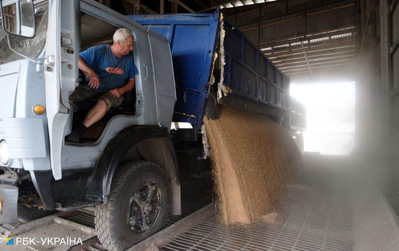 Russia Claims West is Failing Promised Agreements on Ammonia Export and SWIFT System, Threatens to Terminate “Grain Agreement”