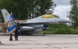 F-16 вже в Україні. Яке озброєння "засвітили" на українських винищувачах