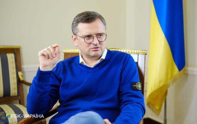 "Без цього так просто не перемогти". Кулеба закликав НАТО терміново збільшити виробництво зброї