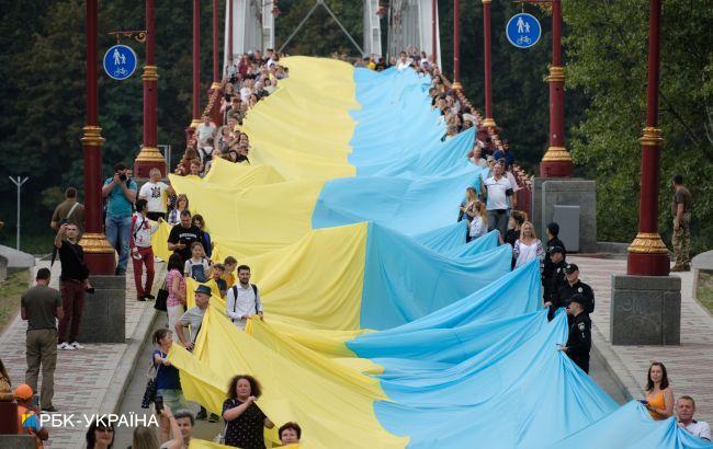 Соціологи показали, як зменшилася частка громадян України, що вважають себе росіянами