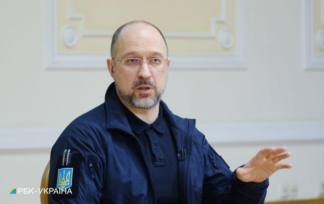 Украина планирует страховать суда, которые будут идти по "зерновому коридору", - Шмыгаль