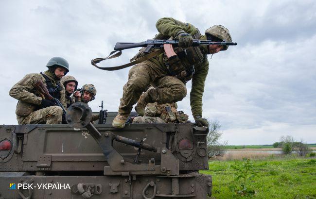 Воєнний стан та мобілізацію в Україні знову продовжать: на який термін цього разу