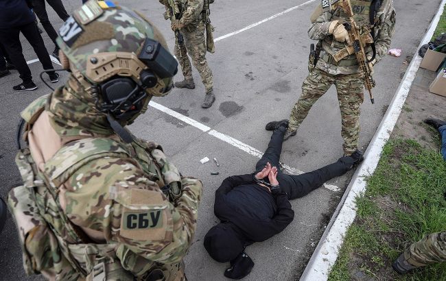 СБУ викрила прихильників "рашизму", один з них колишній учитель Київського ліцею