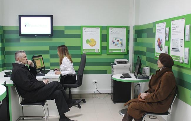 Менеджер філії "ПриватБанку" у Луцьку зізнався у продажу даних клієнтів